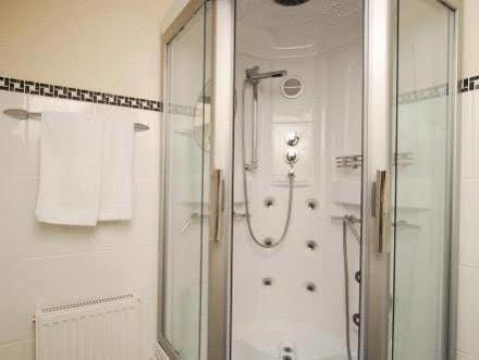 Luton Hotel Residence エクステリア 写真